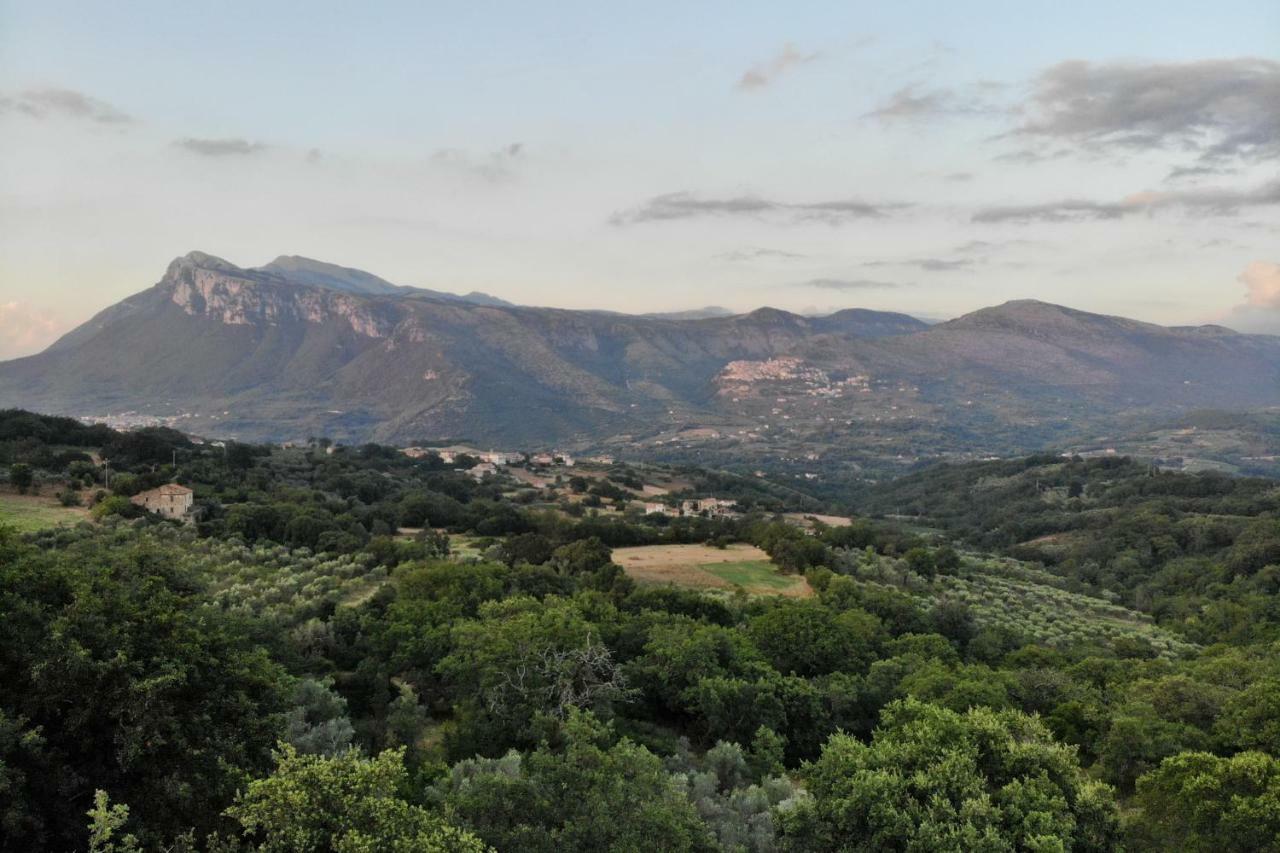 Agriturismo L'Antico Casolare Castelcivita Екстериор снимка